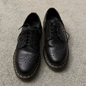 Dr Martens 3989 yellow stitch wingtips